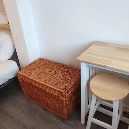 Apartman Studio-heart Of Town-bd Des Pyrenees-quiet *