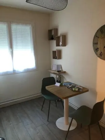 Studio-heart Of Town-bd Des Pyrenees-quiet Apartament *