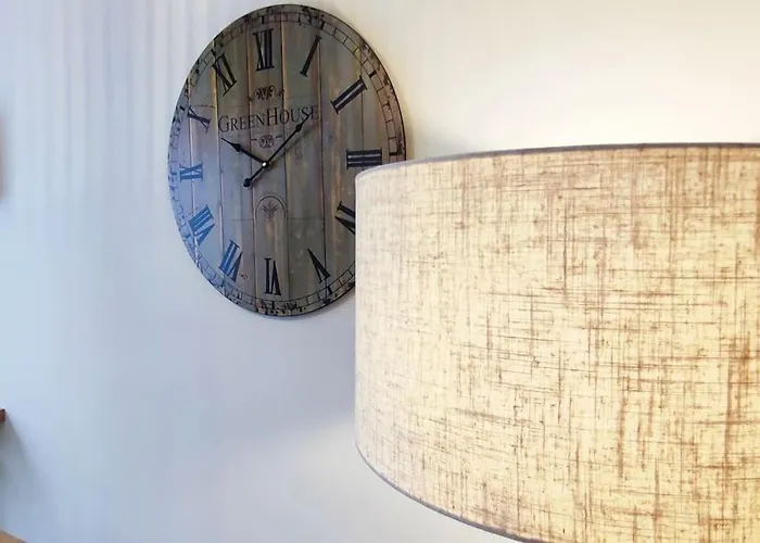 Apartament Studio-heart Of Town-bd Des Pyrenees-quiet Pau