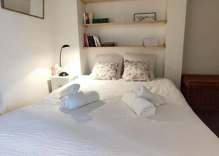 Apartament Studio-heart Of Town-bd Des Pyrenees-quiet